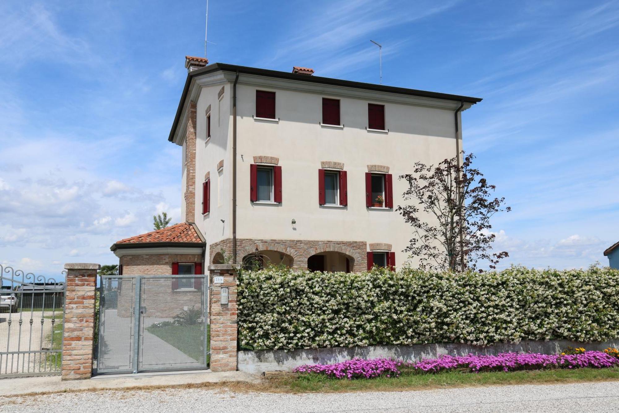 Casa Al Piave - Appartamento A 5 Km Dal Mare Eraclea Extérieur photo